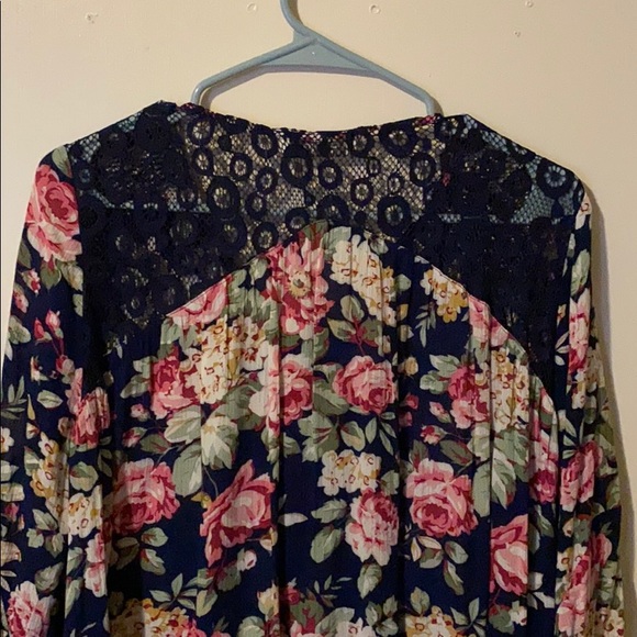 Floral dress - Picture 3 of 4